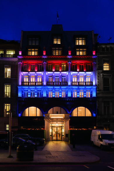 The Wellesley hotel exterior lighting